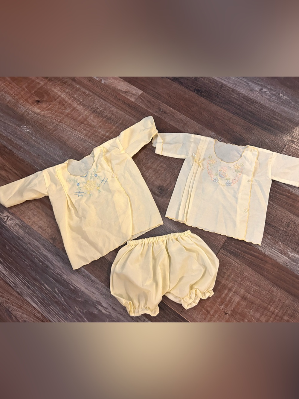 50%offw❤️ Vintage Infant Baby  Diaper Shirt yellow Embroidery Scallop Edge